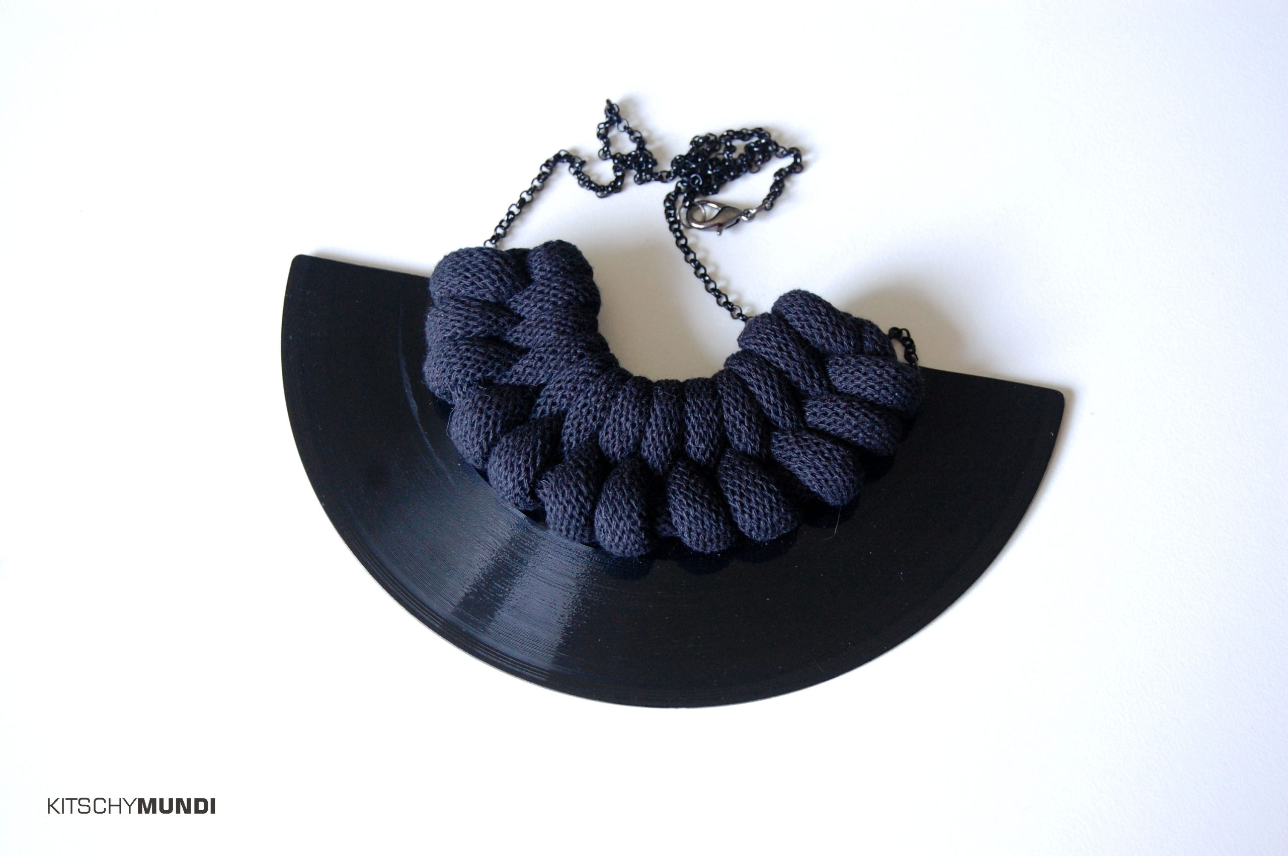 Verižica Vinyl&Rope Rope - Black - slika 3