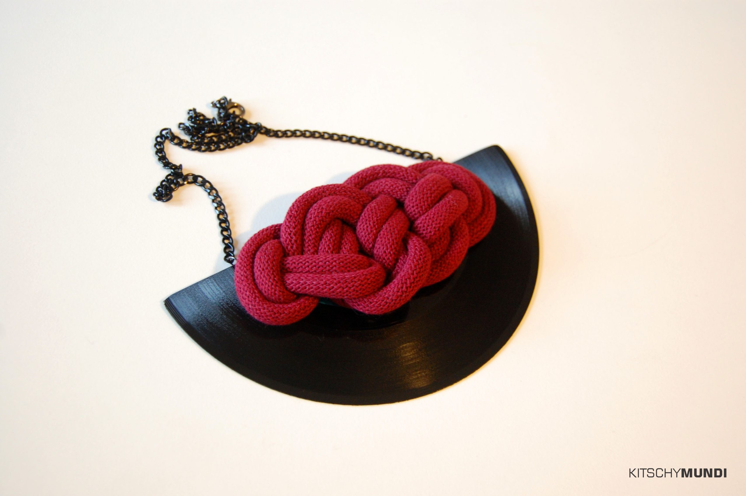 Verižica Vinyl&Rope Wave - Vine Red #2
